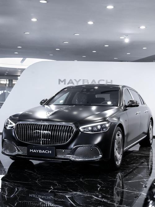 重庆103岚图汽车的售后服务让用户无忧出行，迈巴赫未来的豪华车趋势